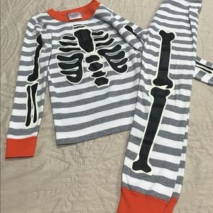 Hanna Andersson Halloween PJs - Size 6-7